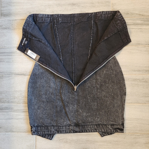 PrettyLittleThing PLT dress 8 black denim mini strapless seam jean short new - Picture 10 of 11